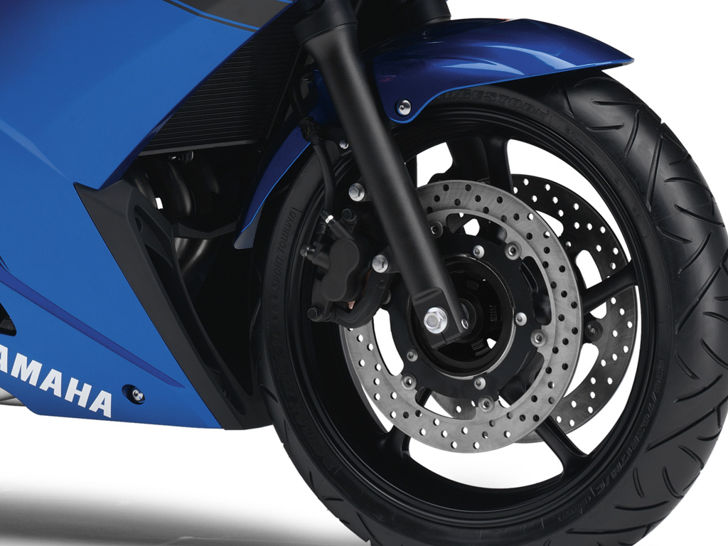 Fahrbericht Yamaha XJ6 Diversion F ABS: Ab durch die Mitte 