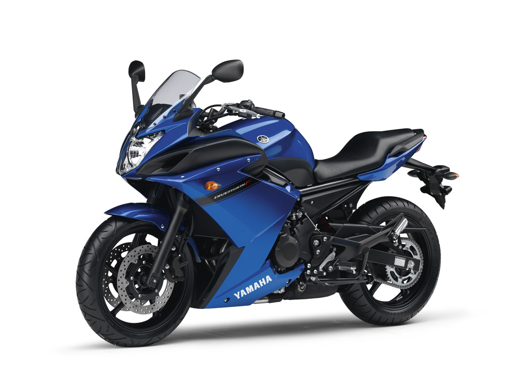 Fahrbericht Yamaha XJ6 Diversion F ABS: Ab durch die Mitte 