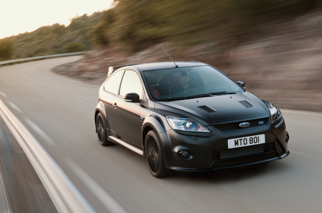 Ford Focus RS 500: Schwarze Maske 