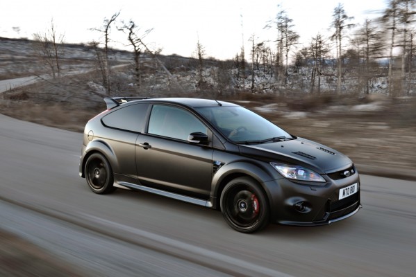 Ford Focus RS 500: Schwarze Maske 