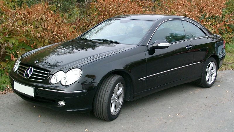 Formel 1-Stars und ihre Autos: David Coulthard. Auch nicht schlecht: Ein Mercedes CLK 55 sowie..
