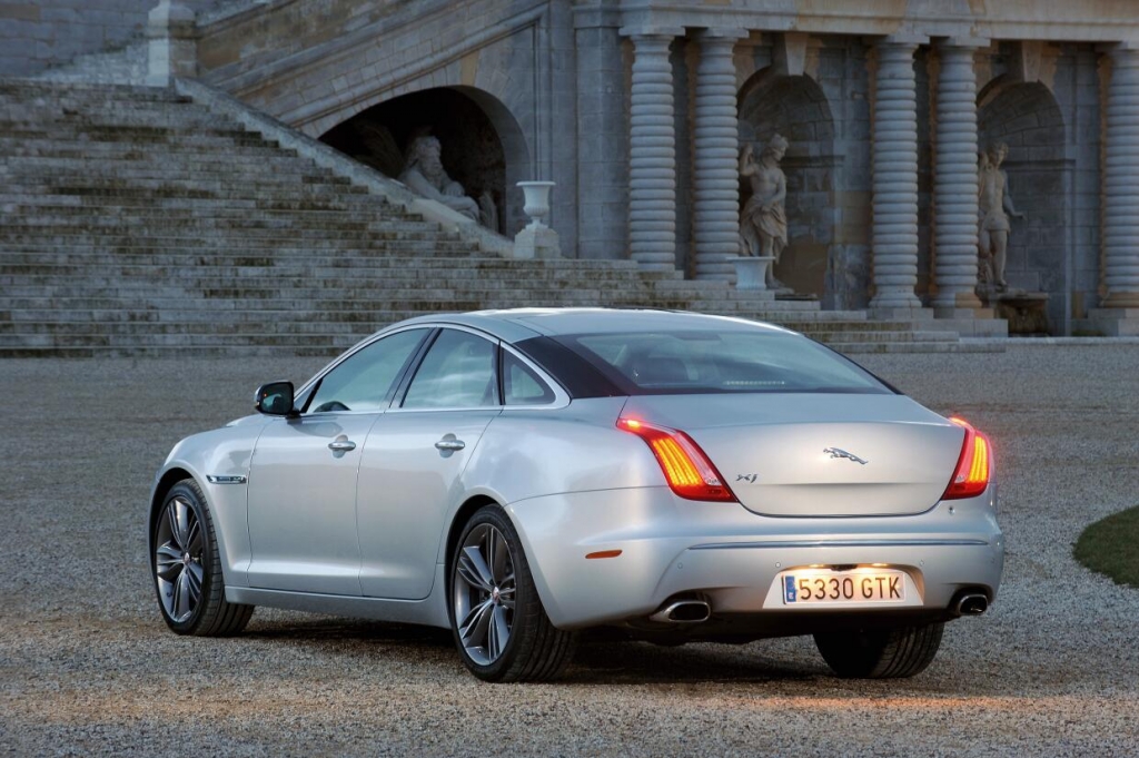 Frische beim Händler eingetroffen: Der neue Jaguar XJ 