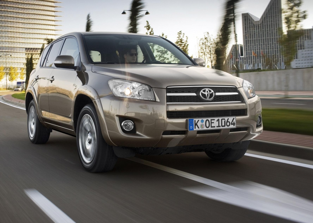 Gelifteter RAV4 kommt zu den Toyota-Händlern 