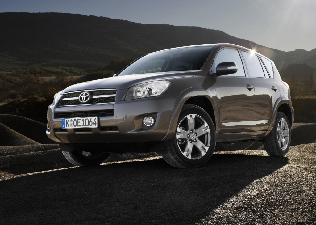 Gelifteter RAV4 kommt zu den Toyota-Händlern 