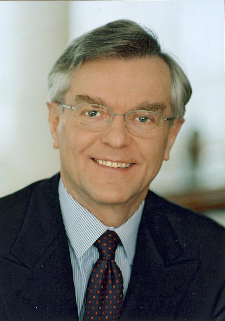 Gerhard Zeidler in das Präsidium des DVF wiedergewählt