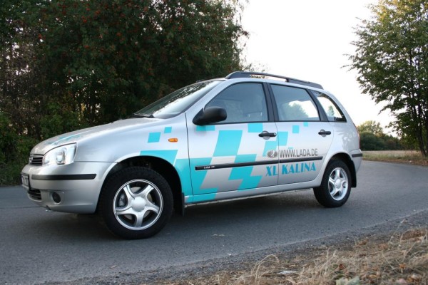 Lada bietet den Kalina Kombi 1000 Euro günstiger an