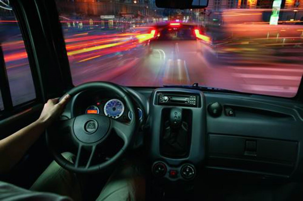 Lastesel in weißer Weste: Nutzfahrzeuge mit Elektroantrieb