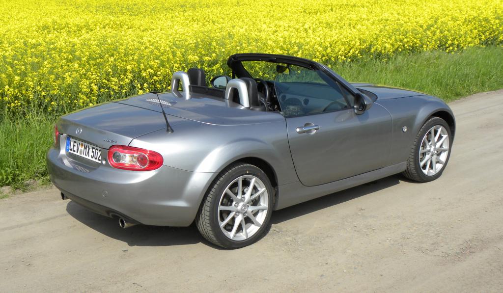 Mazda MX 5.