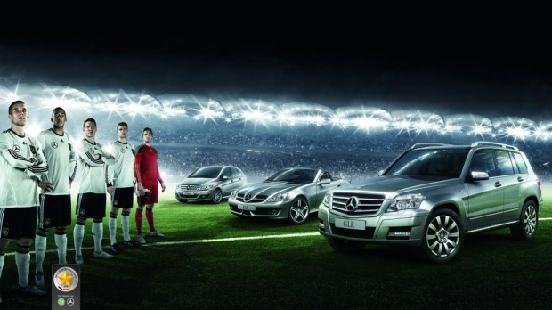 Mercedes-Benz bietet Sondermodelle zur Fußball-WM