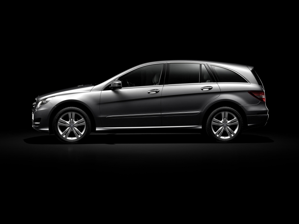 Neu bei Mercedes-Benz: R-Klasse und M-Klasse Grand Edition