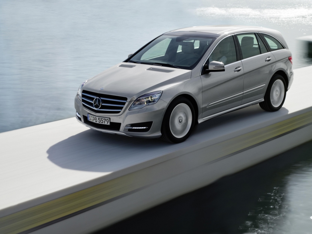 Neu bei Mercedes-Benz: R-Klasse und M-Klasse Grand Edition
