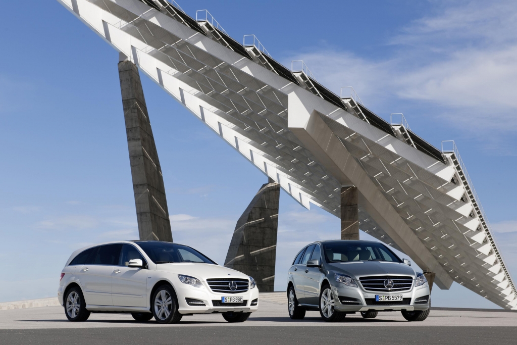 Neu bei Mercedes-Benz: R-Klasse und M-Klasse Grand Edition