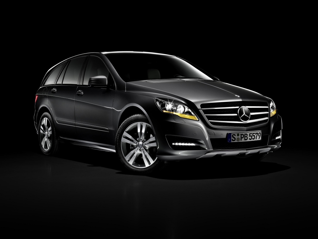 Neu bei Mercedes-Benz: R-Klasse und M-Klasse Grand Edition