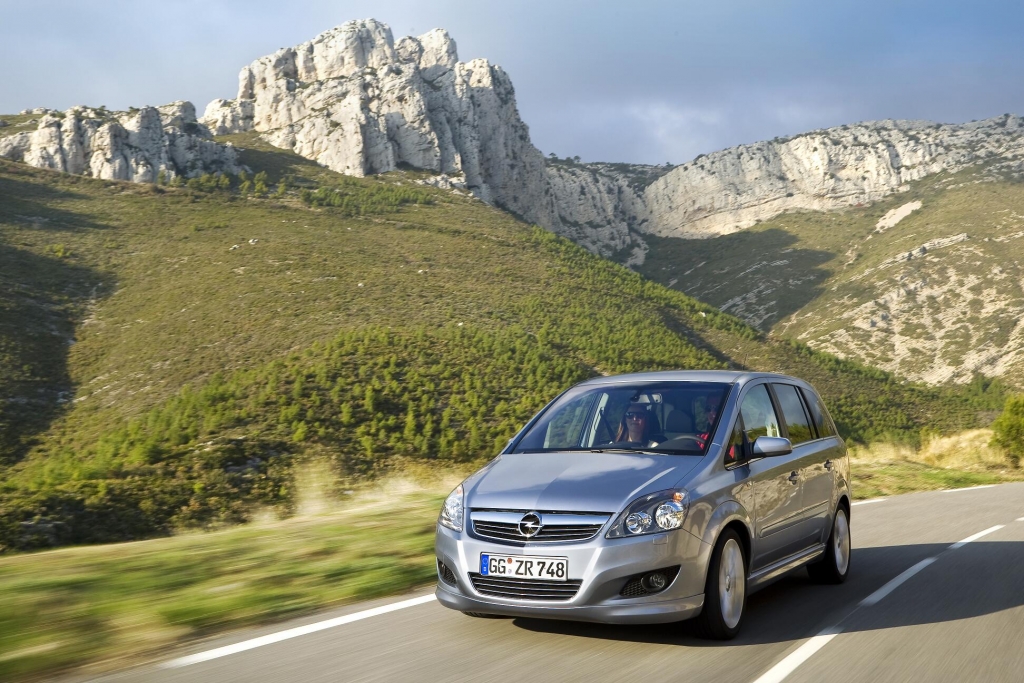 Opel Zafira: Benzin-, Diesel- oder doch lieber Gasantrieb?