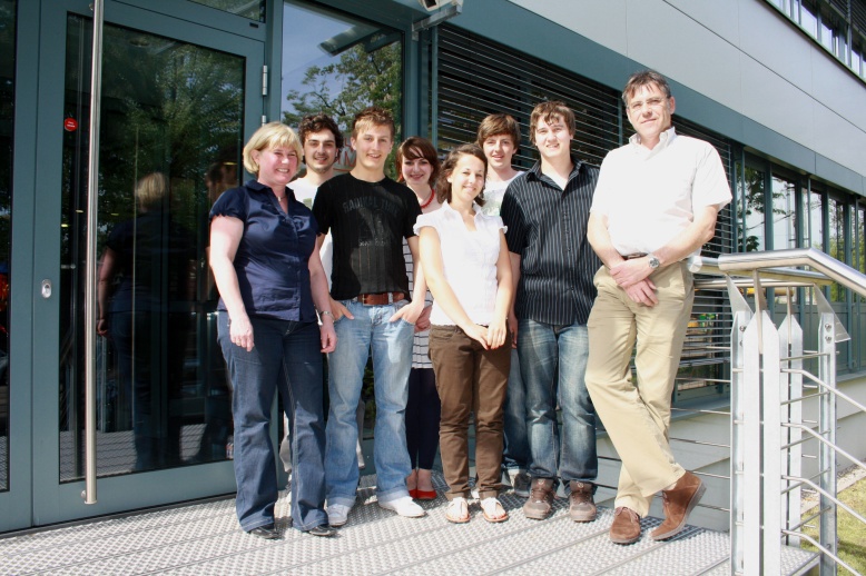 PTV unterstützt Bewerbung für Schüler-Gründerpreis 2010