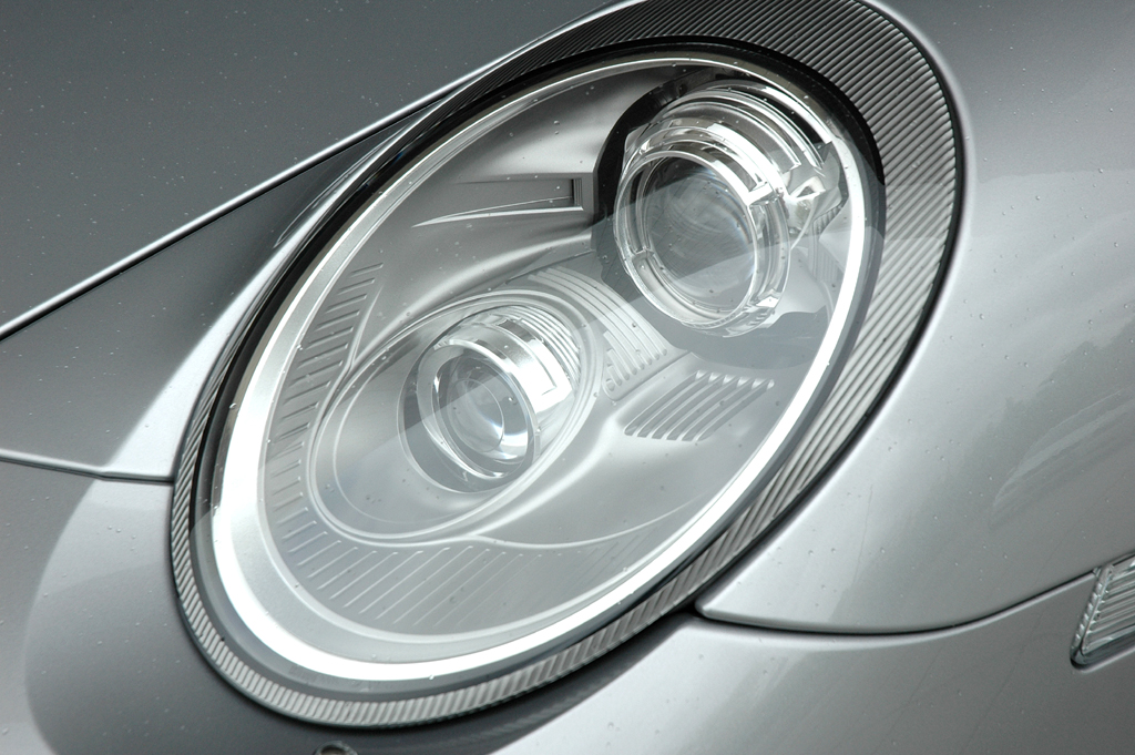 Porsche 911 Turbo S: Leuchteinheit vorn. 