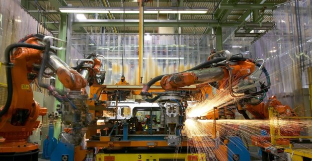 Porsche bestellt mehr als 100 neue ABB-Roboter