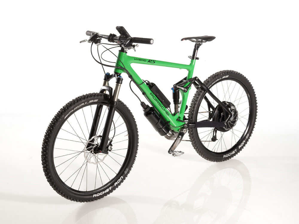 Porsche präsentiert Hybrid-Bike mit iPhone-Steuerung  