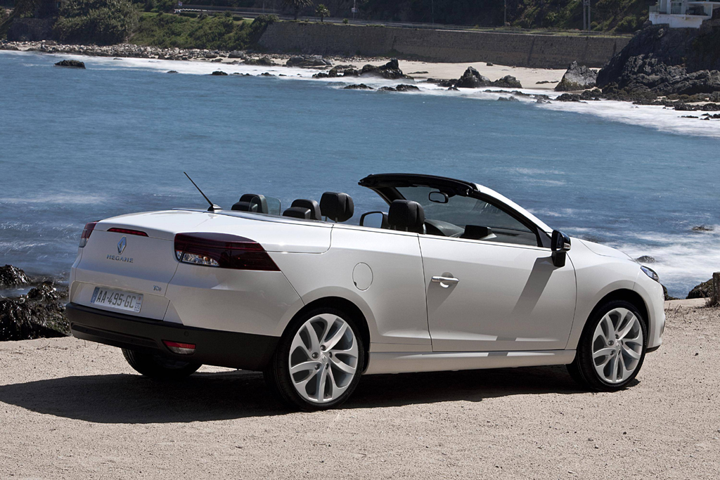Renault Mégane Coupé-Cabrio: So sieht der Neuling offen von hinten und von der Seite aus ... 