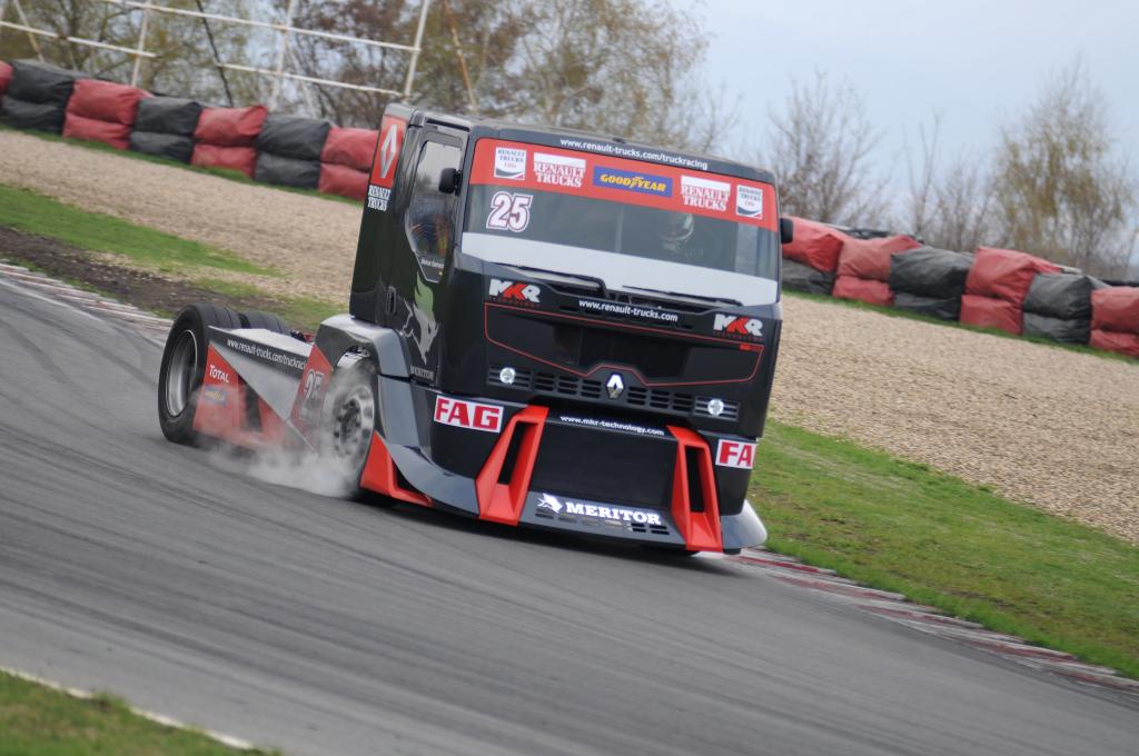Renault Premium Course-Racetruck.