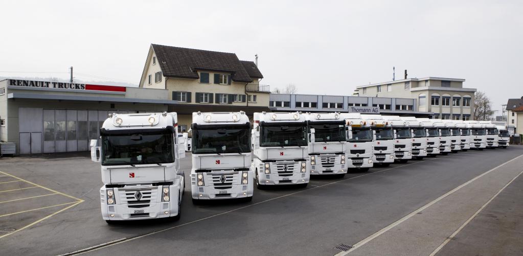 Renault Trucks liefert 15 Lkw für das Sauber-Team
