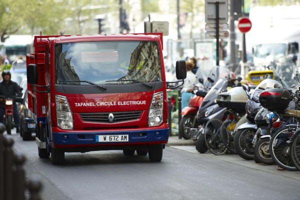 Renault Trucks liefert Elektro-Lkw aus 