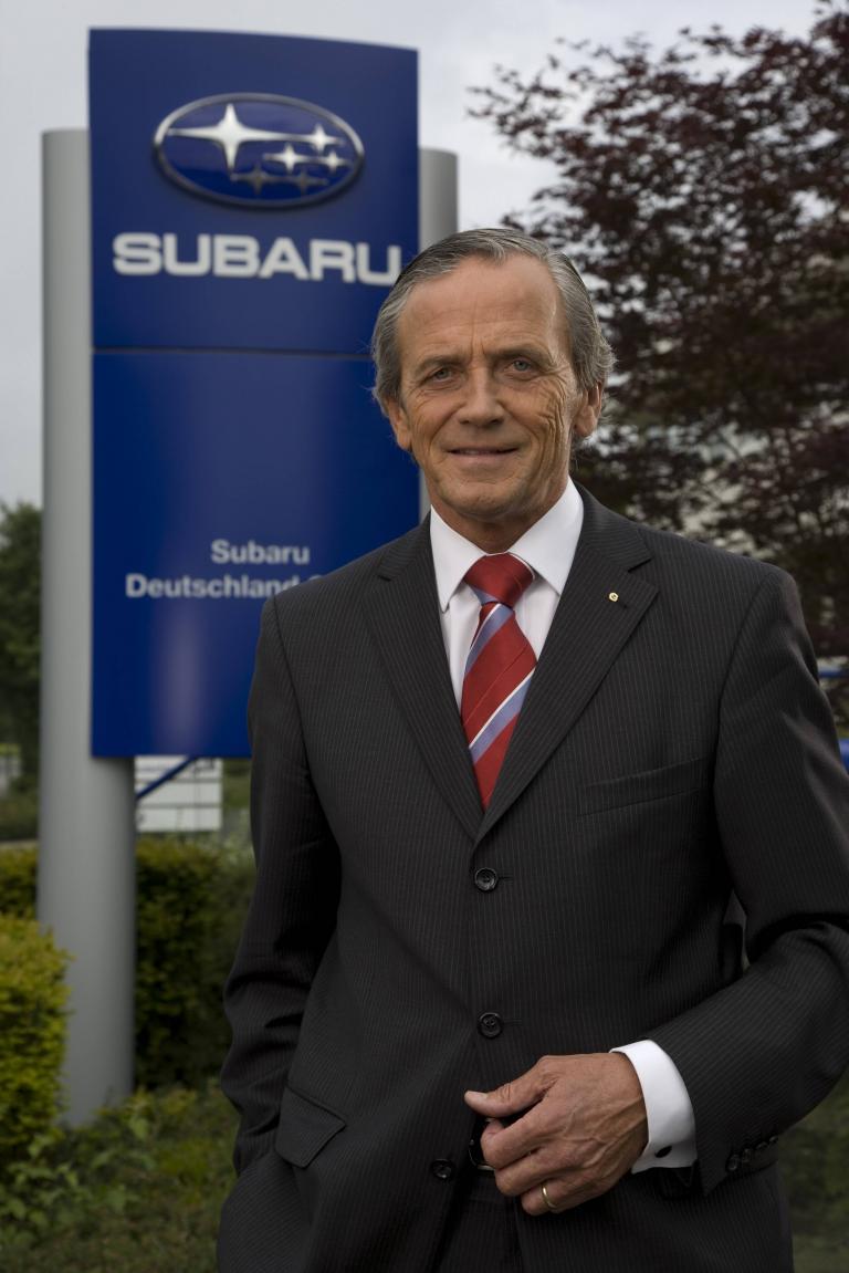 Subaru-Chef Becker distanziert sich von Kandidatur seiner Öffentlichkeitschefin Jutta Sein