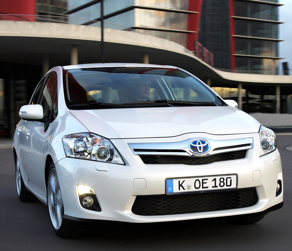 Toyota Auris Hybrid: Frontansicht. 