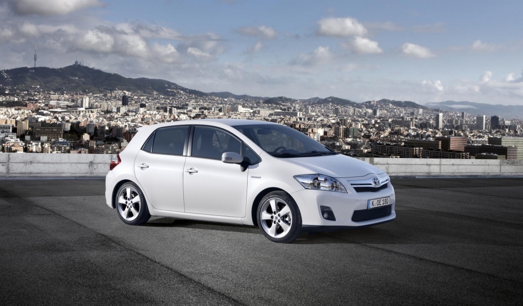 Toyota Auris Hybrid: Öko-Antrieb für die Massen 