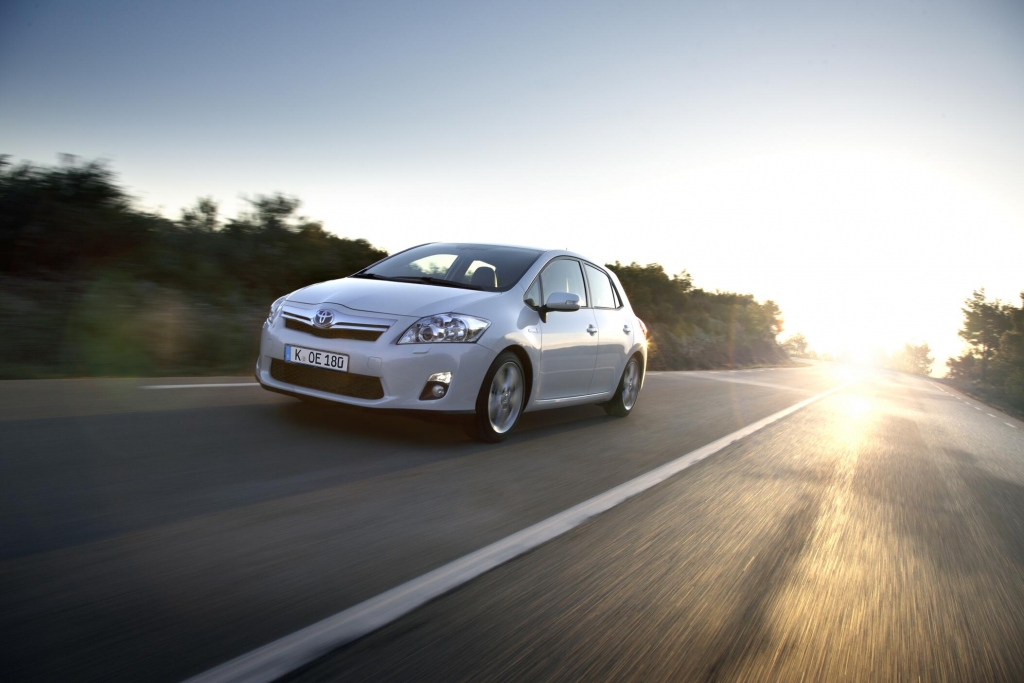 Toyota Auris Hybrid: Öko-Antrieb für die Massen 
