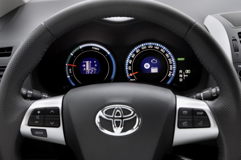 Toyota Auris Hybrid: Öko-Antrieb für die Massen 
