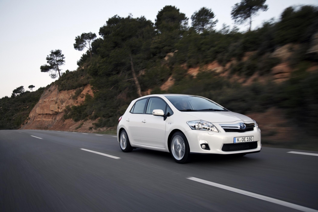 Toyota Auris Hybrid: Öko-Antrieb für die Massen 