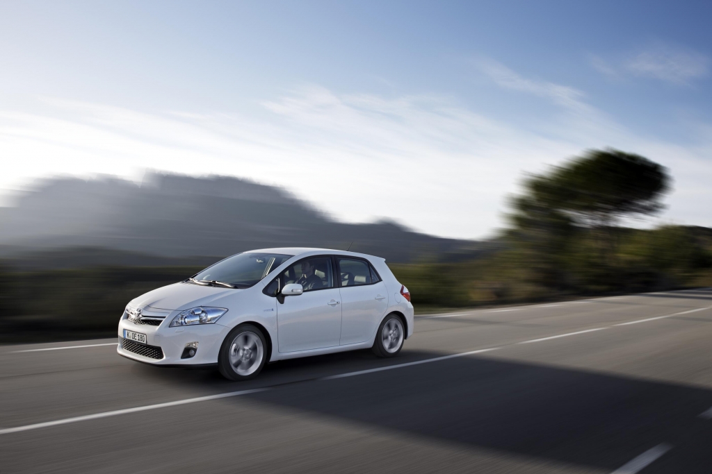 Toyota Auris Hybrid: Öko-Antrieb für die Massen 