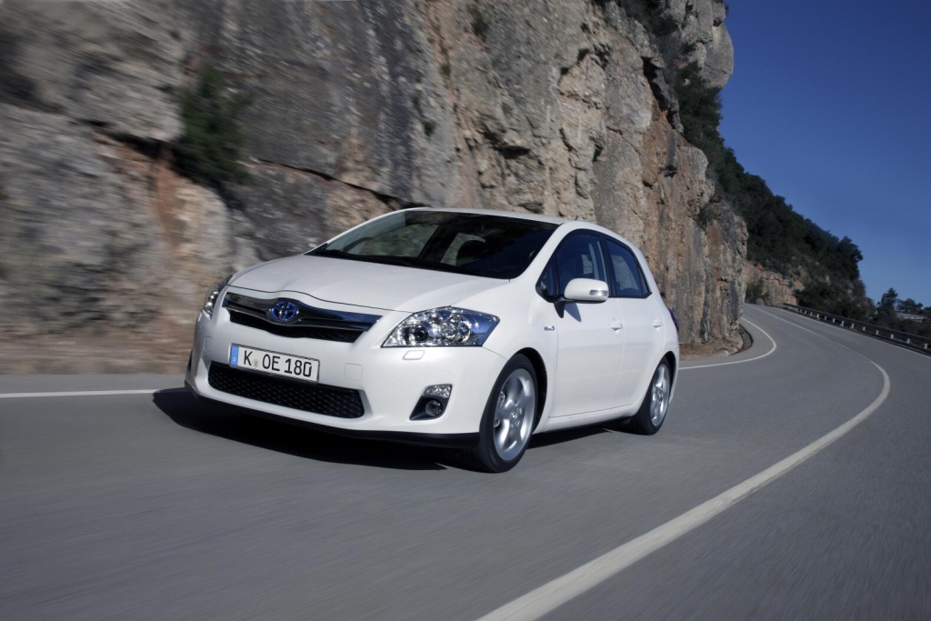 Toyota Auris Hybrid: Öko-Antrieb für die Massen 