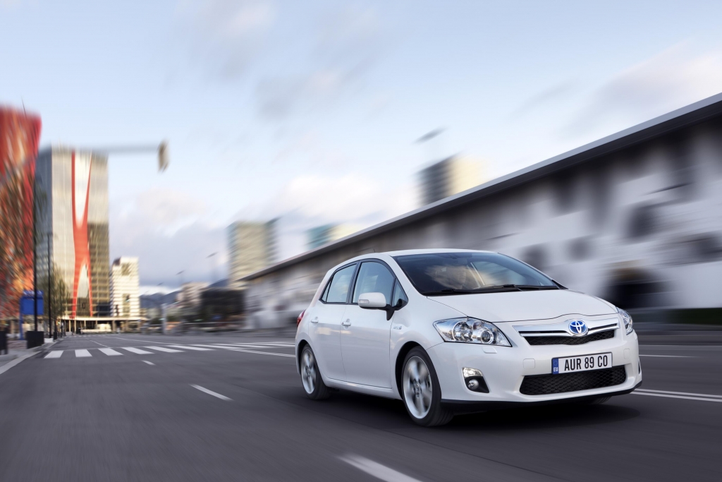 Toyota Auris Hybrid: Öko-Antrieb für die Massen 