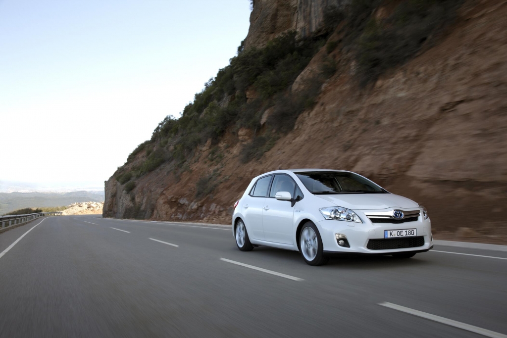 Toyota Auris Hybrid: Öko-Antrieb für die Massen 