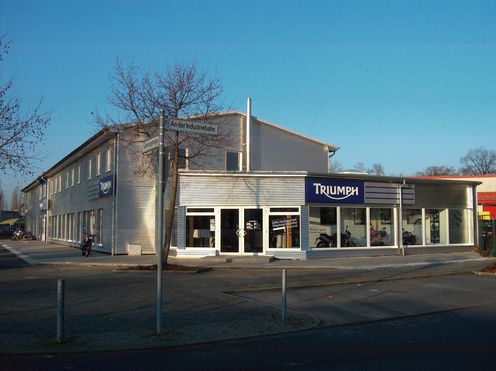 Triumph gründet dritte Werksniederlassung