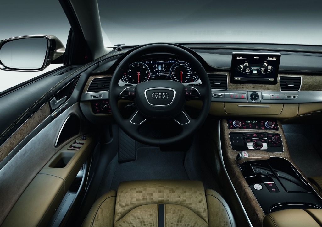 Unerreichbar - Der Audi A8 L W12 quattro