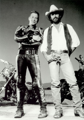 Unser Platz 2 der coolsten Biker-Filme aller Zeiten: Harley Davidson & The Marlboro Man, Bild von: film_virtual_history.com