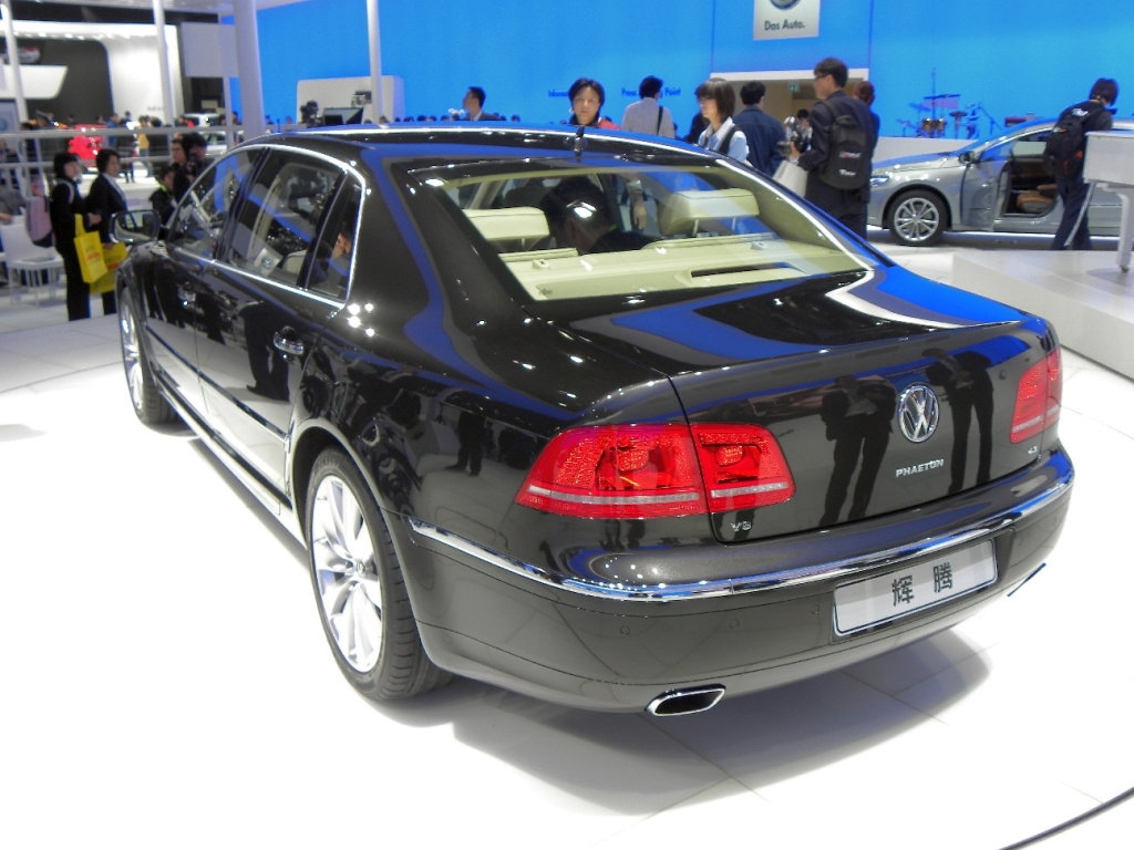 Volkswagen Phaeton.