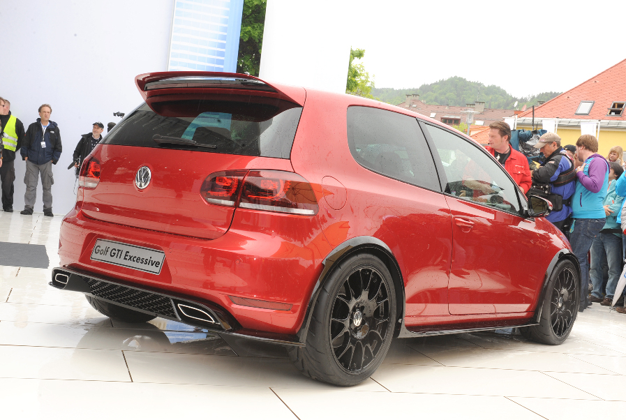 Wörthersee 2010: VW-Weltpremiere des Golf GTI adidas und Golf GTI Excessive