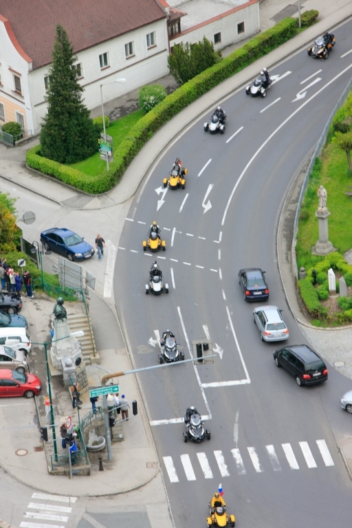 Zum ersten europäischen Treffen in Gunskirchen kamen 325 Can-Am Spyder.