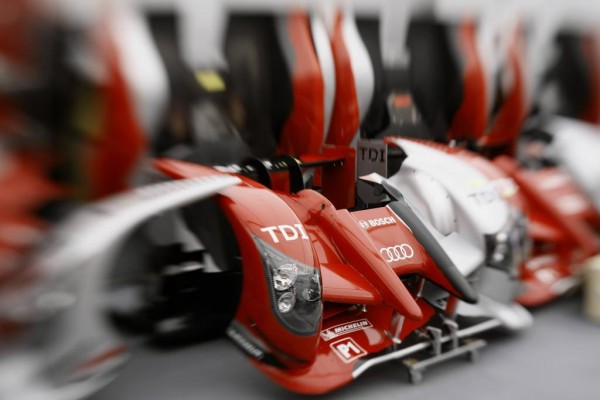 24h-Rennen in Le Mans: Tausende Fans bei Technischer Abnahme