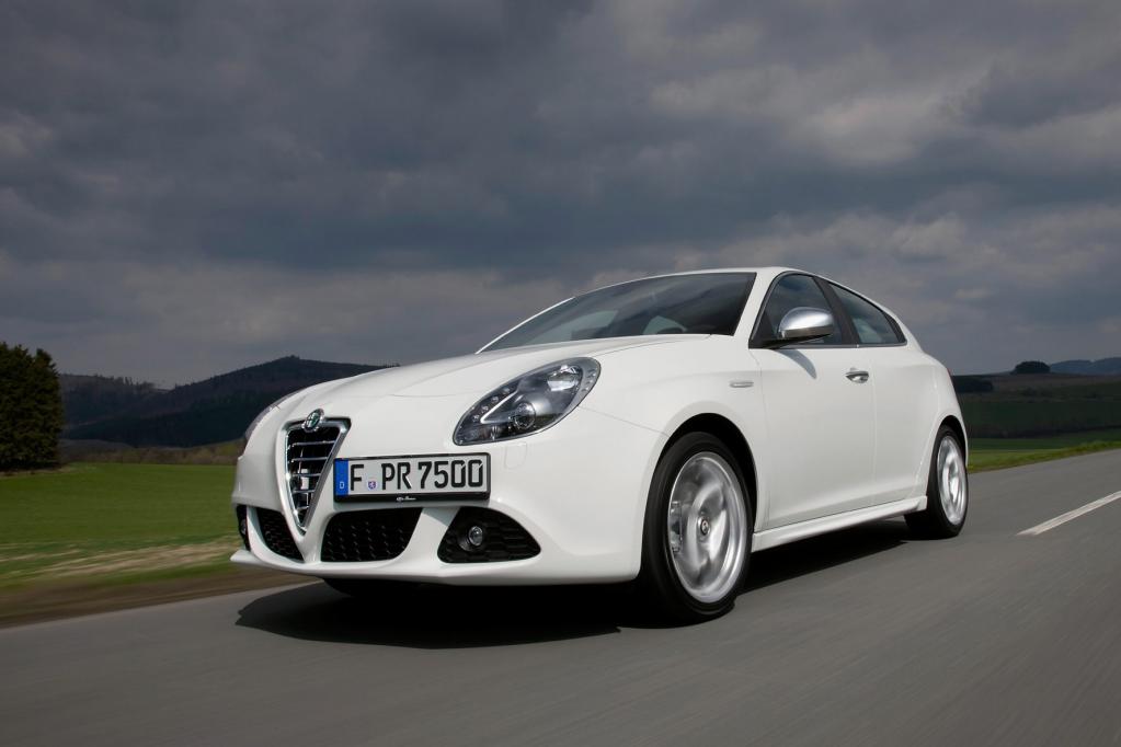 Alfa Romeo Giulietta trotzte dem Crashtest und holte allein beim Insassenschutz 97 Prozent. 