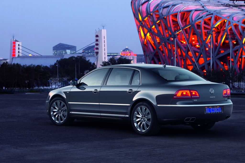 Auch der neue Phaeton spricht jetzt Chinesisch