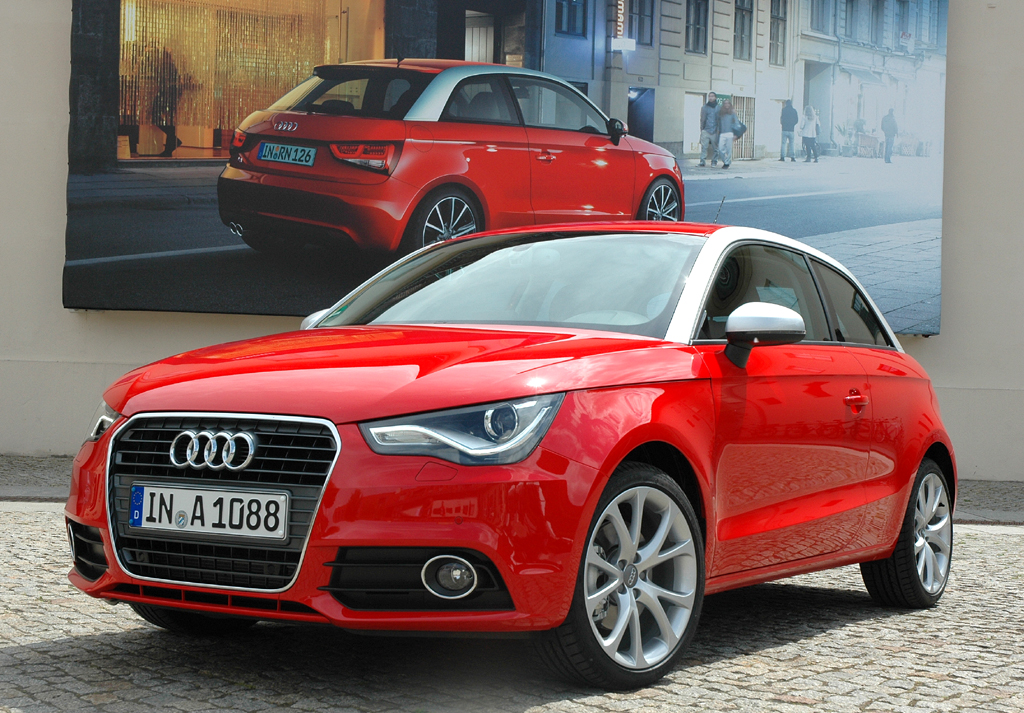 Audi A1: Front-/Seitensicht. 