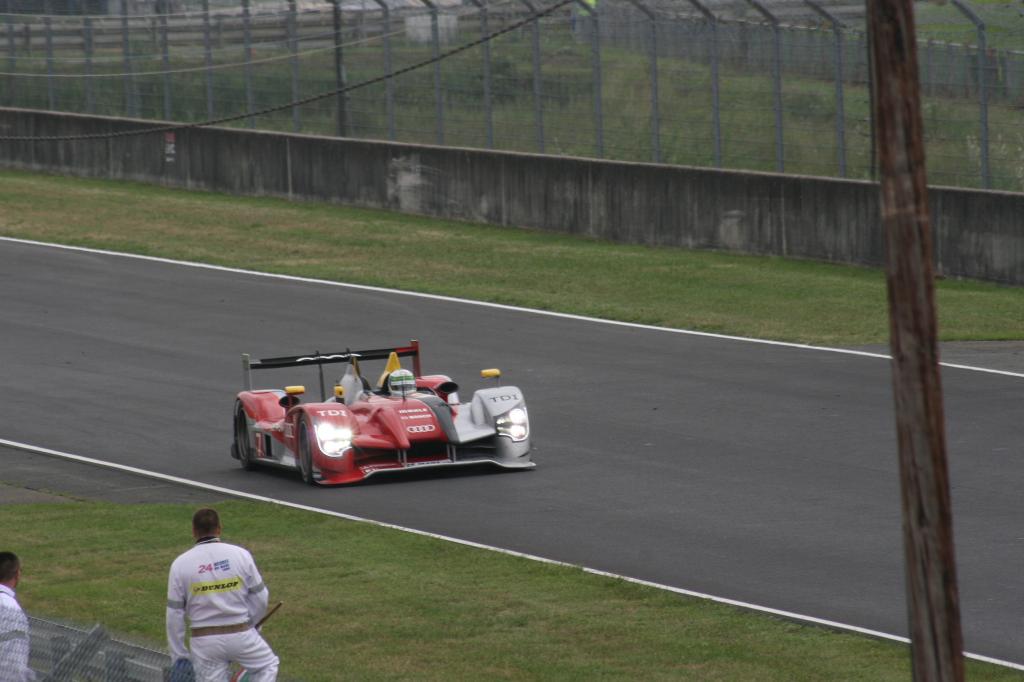 Audi R 15 TDI.
