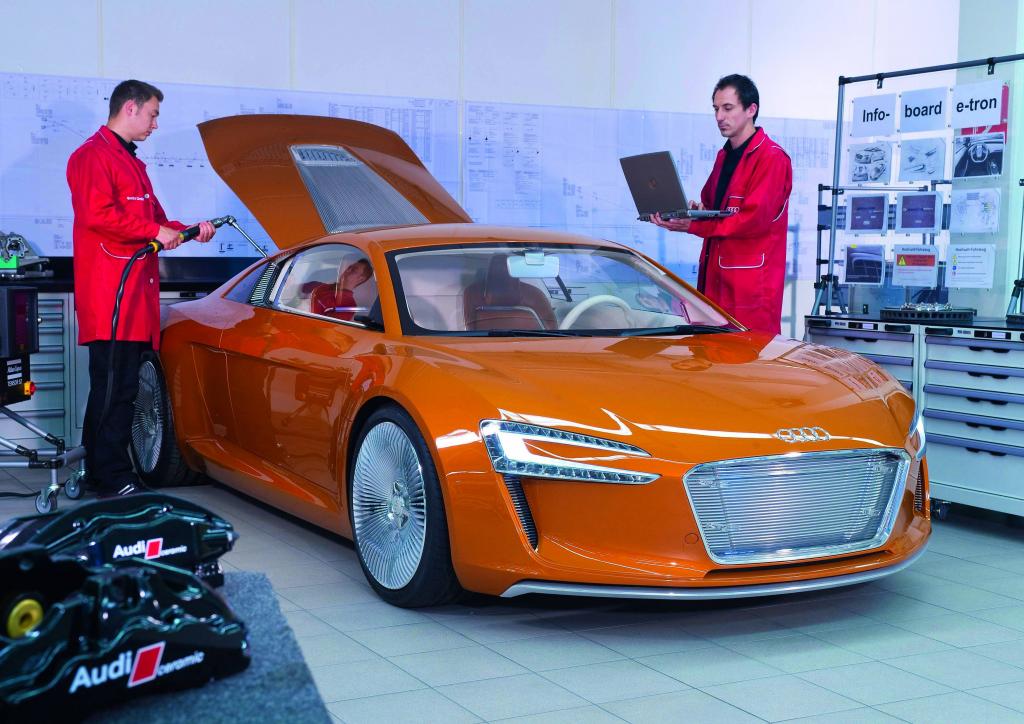 Audis e-tron-Spezialisten sind fit