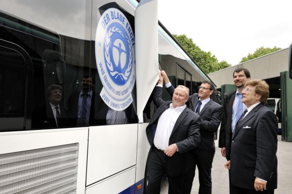 Bad Homburger Stadtbusflotte erhält ''Blauen Engel''