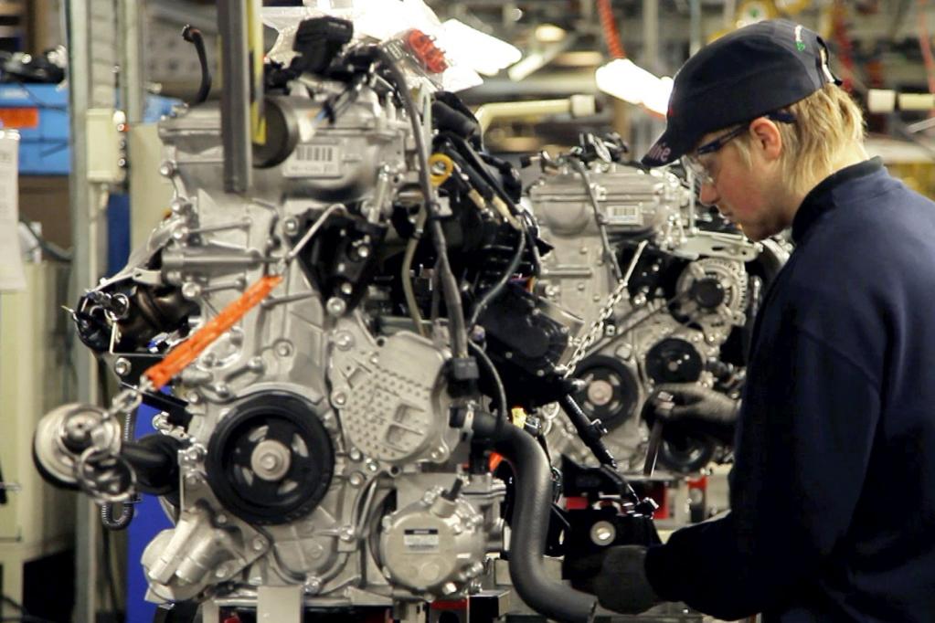 Britisches Toyota-Werk fertigt Antrieb für Auris Hybrid 